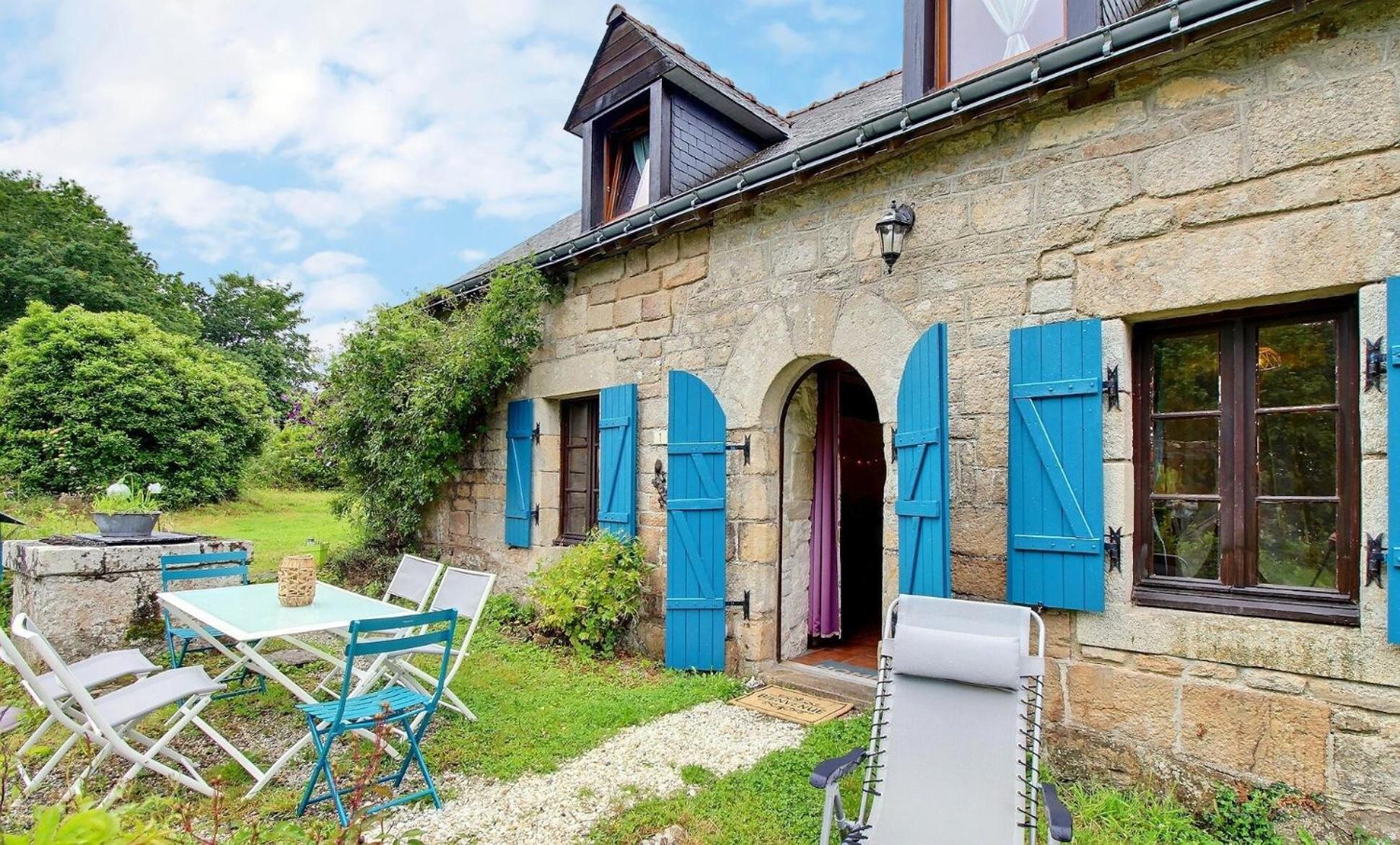 La Fontaine Airmeth Bed and Breakfast Ploërdut Exterior foto